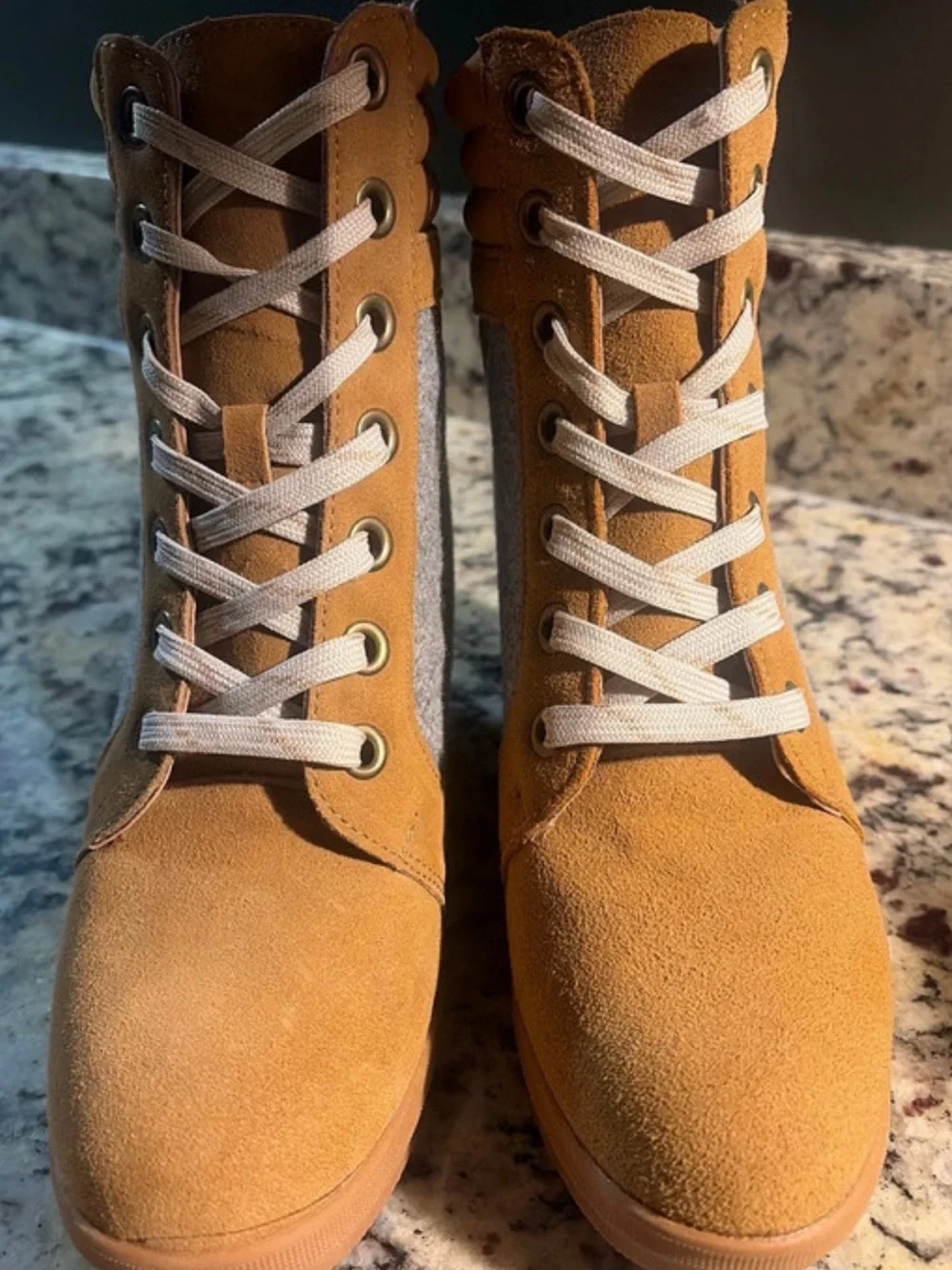 SERRA♦️ WEDGE SNEAKER